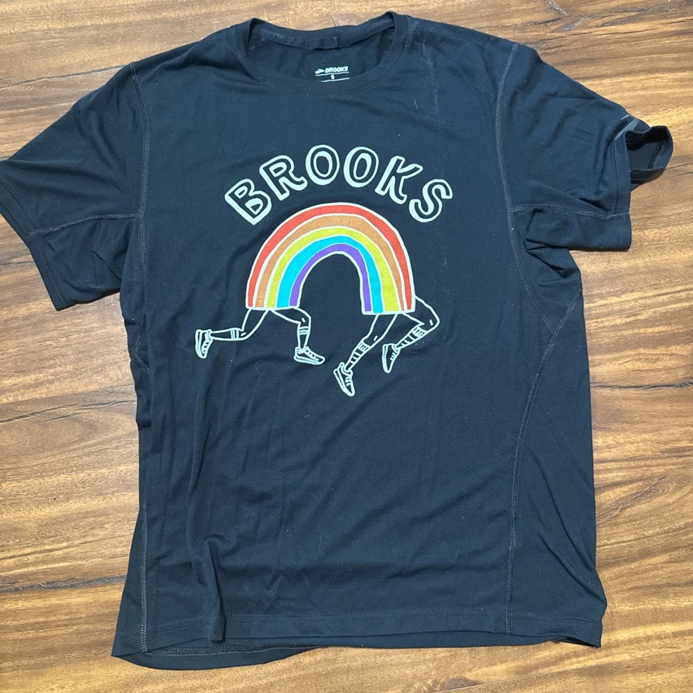 Brooks Black Pride T-Shirt with Vibrant Rainbow Design